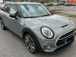 Grau Gebraucht 2018 Mini Cooper S Clubman Kombi | 22.100 € (Fairer Preis)