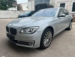 Silber Gebraucht 2012 BMW 750 Limousine | 14.900 € (Superpreis)