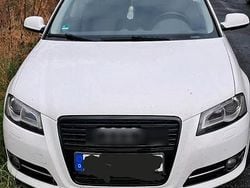 Weiß Gebraucht 2012 Audi A3 Sportback Kombi | 6.450 € (Guter Preis)