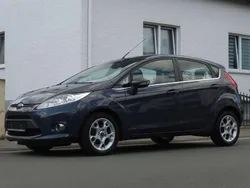 Grau Gebraucht 2011 Ford Fiesta Titanium Kleinwagen | 3.450 € (Guter Preis)