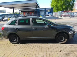 Grau Gebraucht 2011 Seat Ibiza Style Limousine | 1.600 € (Superpreis)