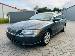 Grau Gebraucht 2005 Volvo V70 Kombi | 4.890 € (Etwas zu teuer)