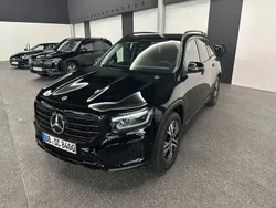 Schwarz Gebraucht 2024 Mercedes GLB200 Advanced Plus SUV | 45.540 € (Teuer)