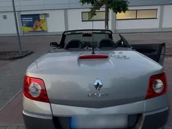 Silber Gebraucht 2005 Renault Mégane Cabriolet Cabrio | 3.400 € (Etwas zu teuer)