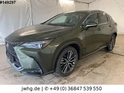 Grün Gebraucht 2022 Lexus NX350h E-FOUR Luxury Line SUV | 45.890 € (Teuer)