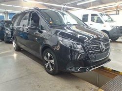 Schwarz Gebraucht 2024 Mercedes V300 Avantgarde Edition Van / Kleinbus | 68.000 € (Guter Preis)