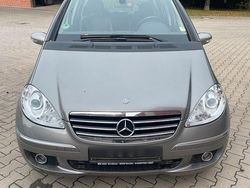 Grau Gebraucht 2005 Mercedes A200 Kleinwagen | 1.999 € (Superpreis)