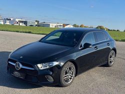 Schwarz Gebraucht 2020 Mercedes A200 Limousine | 20.990 € (Fairer Preis)