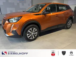 Orange Gebraucht 2022 Peugeot e-2008 Active SUV | 13.950 € (Superpreis)