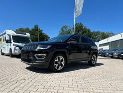 Diamond black crystal (metallic) Gebraucht 2019 Jeep Compass Limited SUV | 17.990 € (Etwas zu teuer)