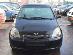Gebraucht 2001 Toyota Yaris Terra Limousine | 1.899 € (Teuer)