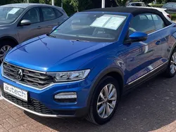 Blau Gebraucht 2021 VW T-Roc Cabriolet Style Cabrio | 18.950 € (Guter Preis)