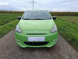 Grün Gebraucht 2015 Mitsubishi Space Star Kleinwagen | 5.200 € (Fairer Preis)