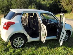 Weiß Gebraucht 2019 Suzuki Swift Comfort Limousine | 11.500 € (Guter Preis)