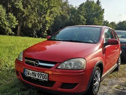 Rot Gebraucht 2006 Opel Corsa Kleinwagen | 950 € (Guter Preis)