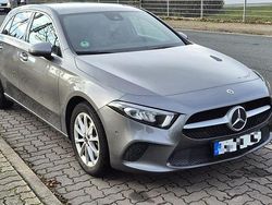 Grau Gebraucht 2019 Mercedes A250 Kombi | 20.100 € (Guter Preis)