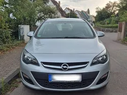 Silber Gebraucht 2014 Opel Astra S Kombi | 5.600 € (Fairer Preis)
