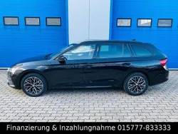 Schwarz Gebraucht 2022 Skoda Octavia Clever Kombi | 20.900 € (Guter Preis)
