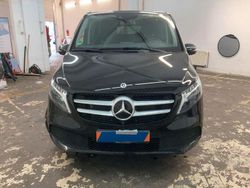Obsidianschwarz Gebraucht 2023 Mercedes V300 Van / Kleinbus | 61.950 € (Guter Preis)
