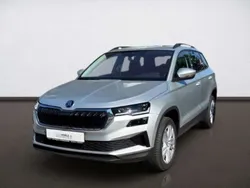 Silber Neu 2024 Skoda Karoq Selection SUV | 35.970 € (Fairer Preis)