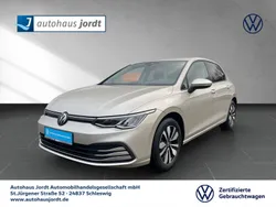 Silber Gebraucht 2023 VW Golf VIII Move Limousine | 22.990 € (Fairer Preis)