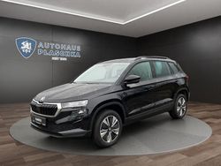 Blackmagic perleffekt Gebraucht 2024 Skoda Karoq Selection SUV | 30.950 € (Fairer Preis)