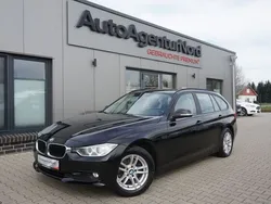 Schwarz black sapphire metallic Gebraucht 2013 BMW 320 Comfort Edition Kombi | 15.950 € (Etwas zu teuer)