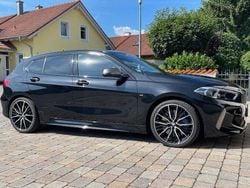 Schwarz Gebraucht 2023 BMW M135 Shadowline Kleinwagen | 33.500 € (Guter Preis)