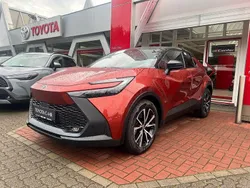 Rot Neu 2025 Toyota C-HR SUV | 45.025 € (Teuer)