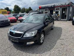 Schwarzmagic perleffekt Gebraucht 2011 Skoda Octavia Ambiente Kombi | 3.790 € (Fairer Preis)