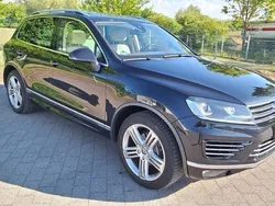 Schwarz Gebraucht 2015 VW Touareg Exclusive SUV | 19.990 € (Guter Preis)