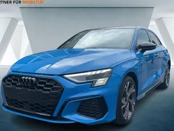 Blau Gebraucht 2022 Audi A3 Sportback e-tron Ambiente Limousine | 32.210 € (Teuer)