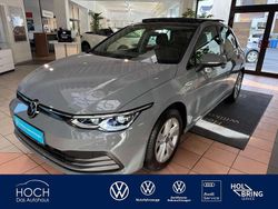 Grau Gebraucht 2023 VW Golf VIII Life Limousine | 25.900 € (Teuer)