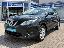 Schwarz Gebraucht 2014 Nissan Qashqai Acenta SUV | 9.990 € (Fairer Preis)