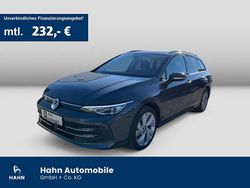 Delfingrau metallic Gebraucht 2024 VW Golf VIII Style Kombi | 30.990 € (Etwas zu teuer)