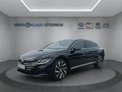 Deep black perleffekt (schwarz) Gebraucht 2023 VW Arteon R-line Coupé | 33.795 € (Guter Preis)