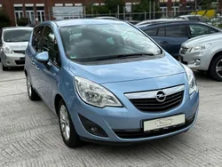 Blau Gebraucht 2013 Opel Meriva Active Van / Kleinbus | 4.999 € (Guter Preis)