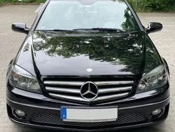 Schwarz Gebraucht 2009 Mercedes CLC230 Kleinwagen | 8.200 €