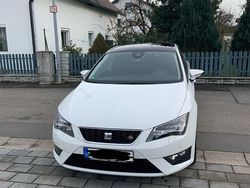 Weiß Gebraucht 2016 Seat Leon FR Limousine | 13.800 € (Fairer Preis)