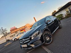 Schwarz Gebraucht 2018 Mercedes GLA200 Edition SUV | 16.000 €