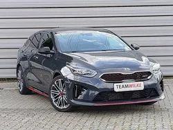 Grau Gebraucht 2020 Kia ProCeed GT Kleinwagen | 24.790 € (Fairer Preis)