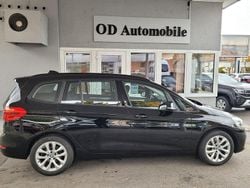 Schwarz Gebraucht 2017 BMW 220 Gran Tourer Advantage Van / Kleinbus | 15.990 € (Etwas zu teuer)