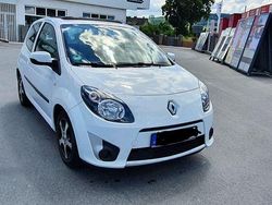 Weiß Gebraucht 2011 Renault Twingo Kleinwagen | 3.200 € (Fairer Preis)