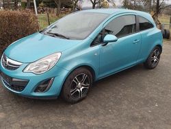 Blau Gebraucht 2011 Opel Corsa Kleinwagen | 2.750 € (Guter Preis)