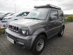 Grau Gebraucht 2007 Suzuki Jimny Club SUV | 9.990 € (Etwas zu teuer)