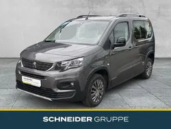 Grau Gebraucht 2023 Peugeot Rifter Allure Van / Kleinbus | 23.890 € (Teuer)