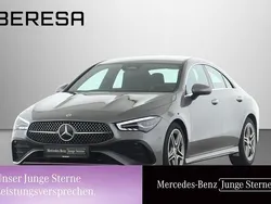 Grau Gebraucht 2024 Mercedes CLA180 AMG Limousine | 32.930 € (Fairer Preis)