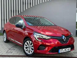 Rot Gebraucht 2021 Renault Clio V Intens Limousine | 14.250 € (Guter Preis)