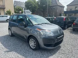 Grau Gebraucht 2010 Citroën C3 Picasso Van / Kleinbus | 2.900 € (Superpreis)