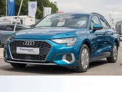 Atollblau metallic Gebraucht 2021 Audi A3 Advanced Limousine | 22.970 € (Fairer Preis)